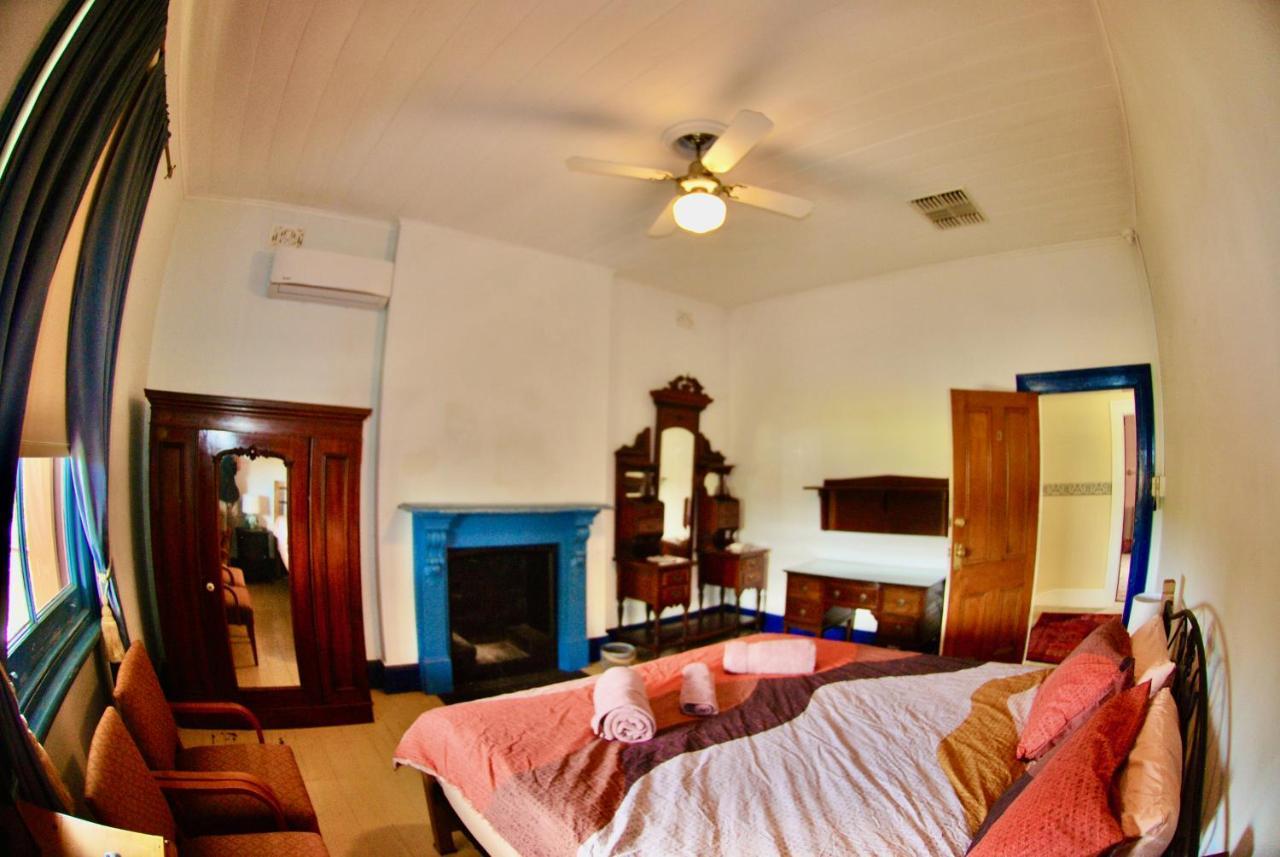 Historic Star Lodge And Station Masters House Narrandera Pokój zdjęcie