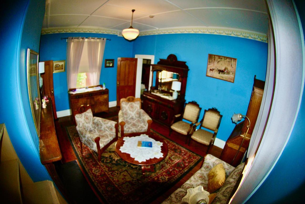 Historic Star Lodge And Station Masters House Narrandera Zewnętrze zdjęcie