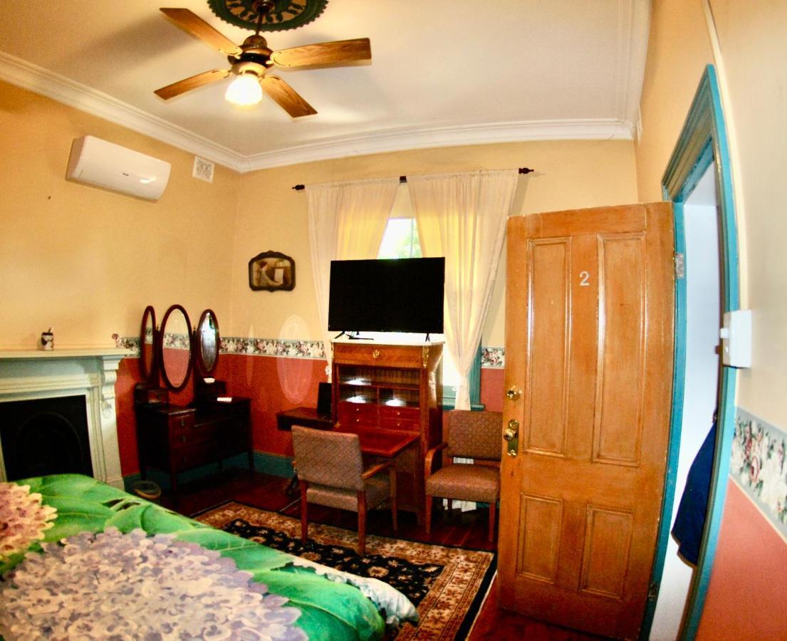 Historic Star Lodge And Station Masters House Narrandera Zewnętrze zdjęcie